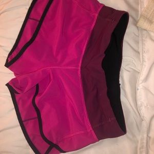 lululemon speed up 2.5” magenta shorts size xs